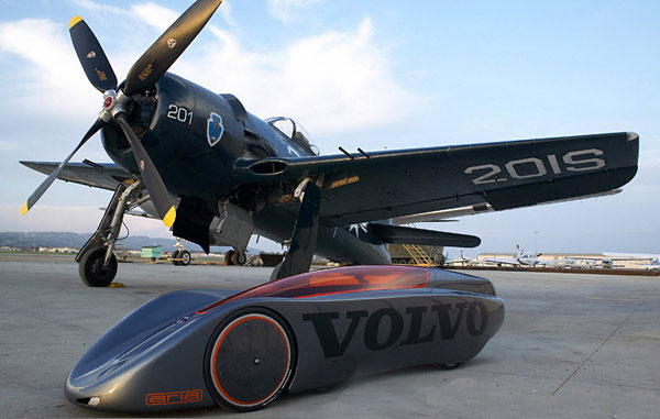 2008-volvo-extreme-gravity-car.j
