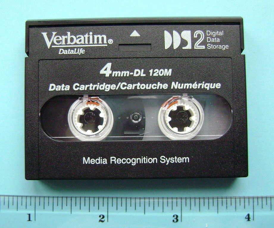 front_1_cassette.jpg