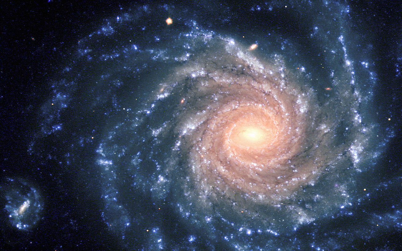 1280px-NGC_1232_galaxy.jpg