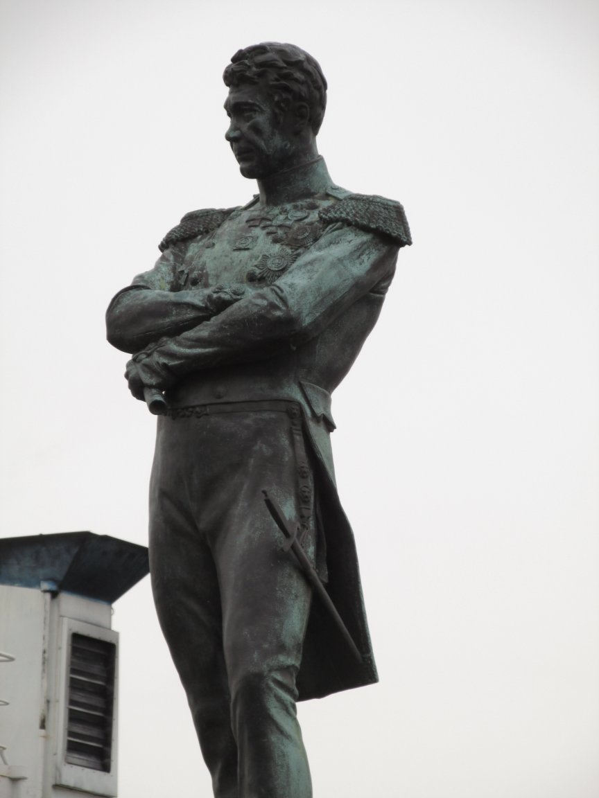 Памятник Крузенштерну (02)