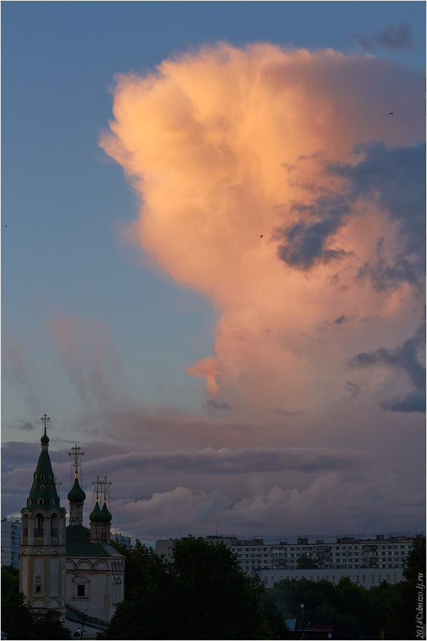 2014-06-25 облако над городом