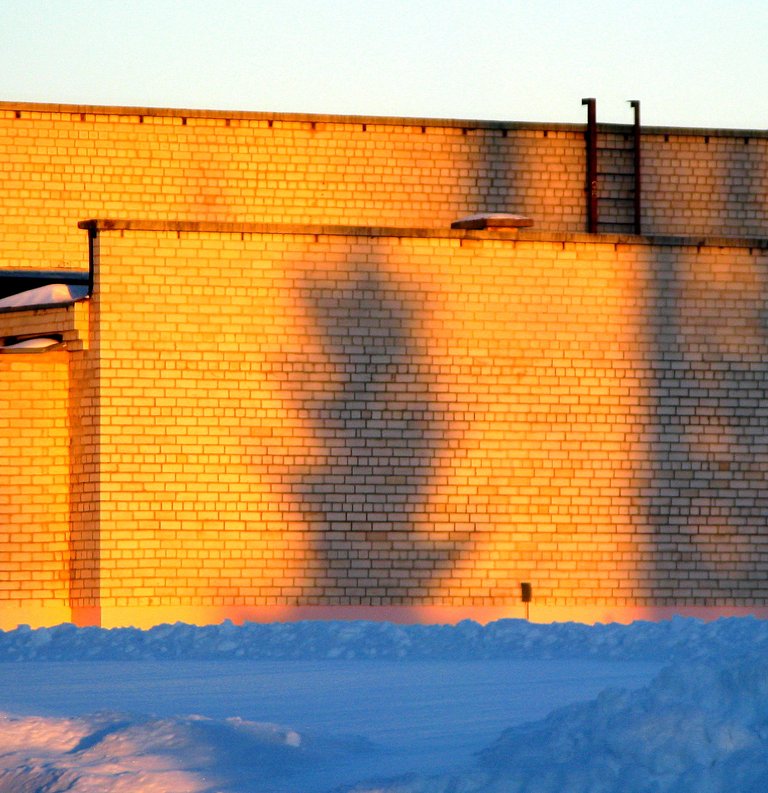 01.12.2010г. тень.jpg