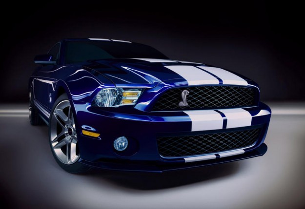 2010-Ford-Shelby-GT500-Picture-a