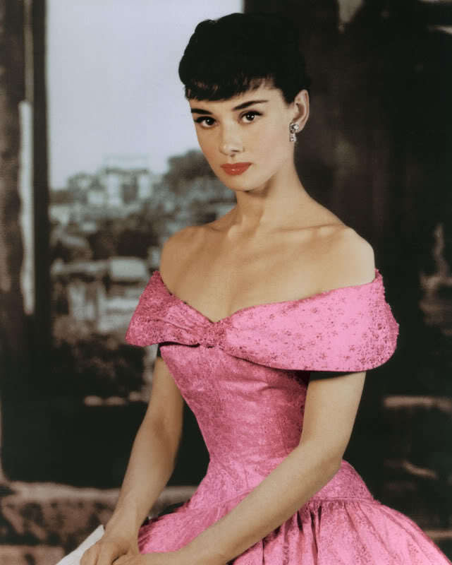 Audrey Hepburn (8).jpg