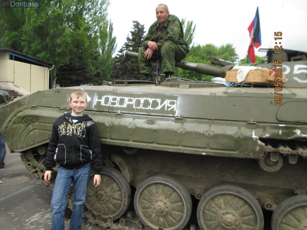 Donbass Victory Day Parade (28).