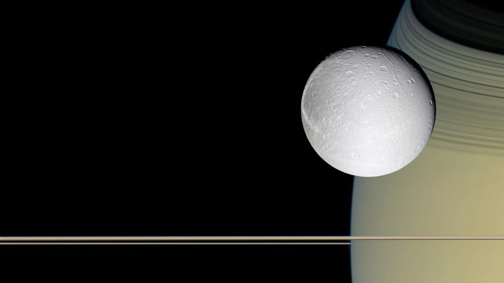Ringside_with_Dione,_Saturn